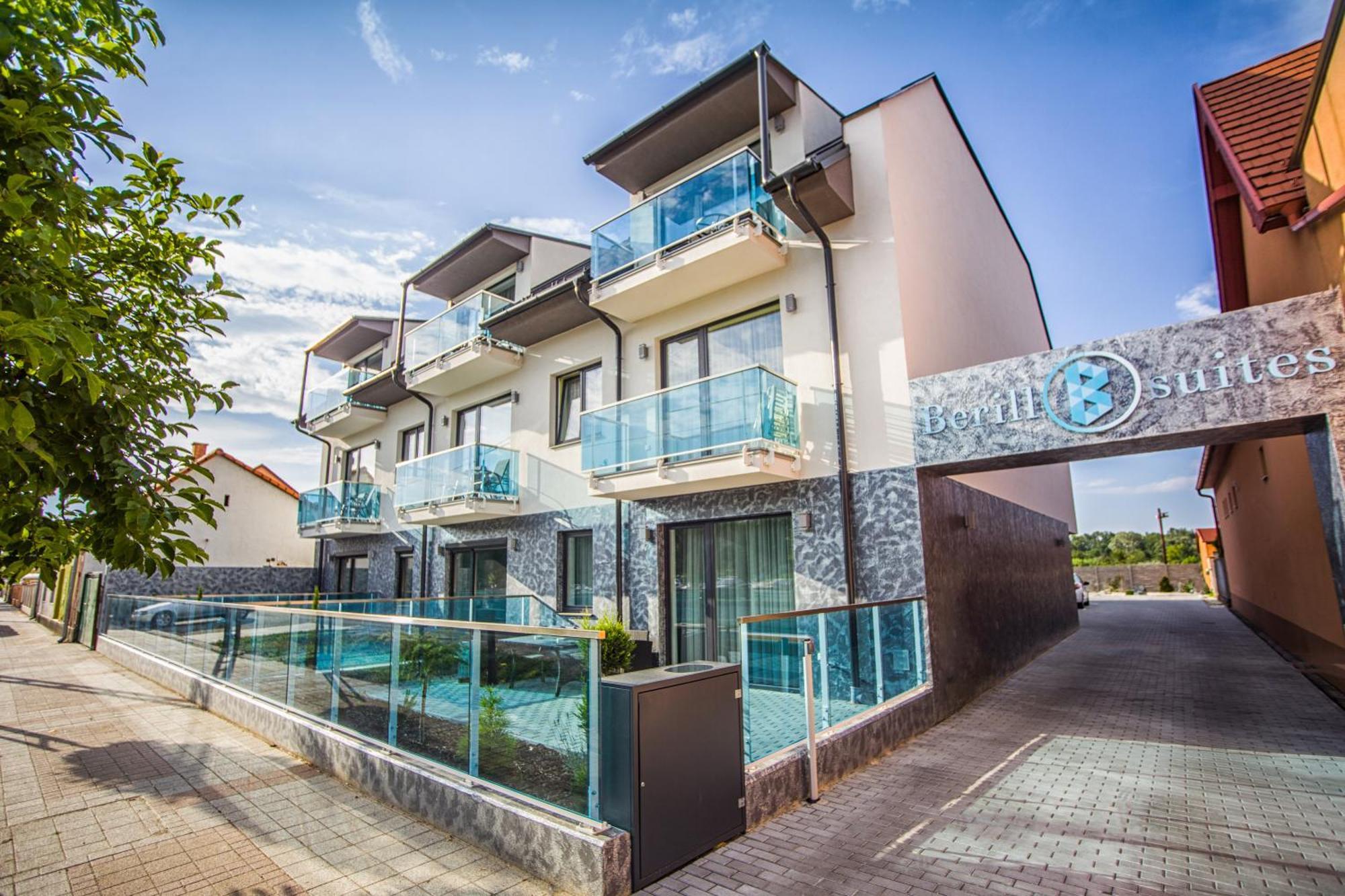 Berill Suites Sárvár Eksteriør billede