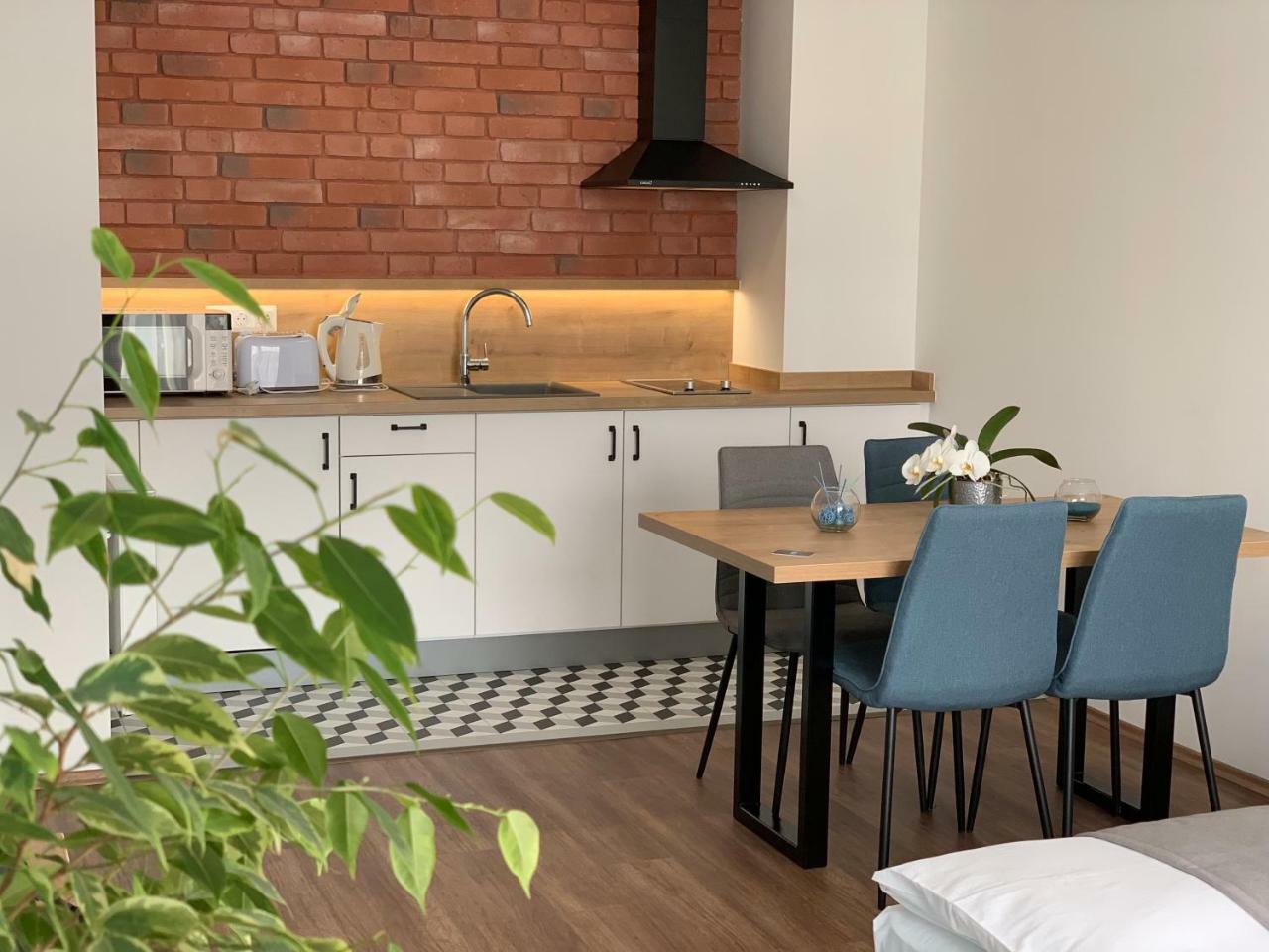 Berill Suites Sárvár Eksteriør billede
