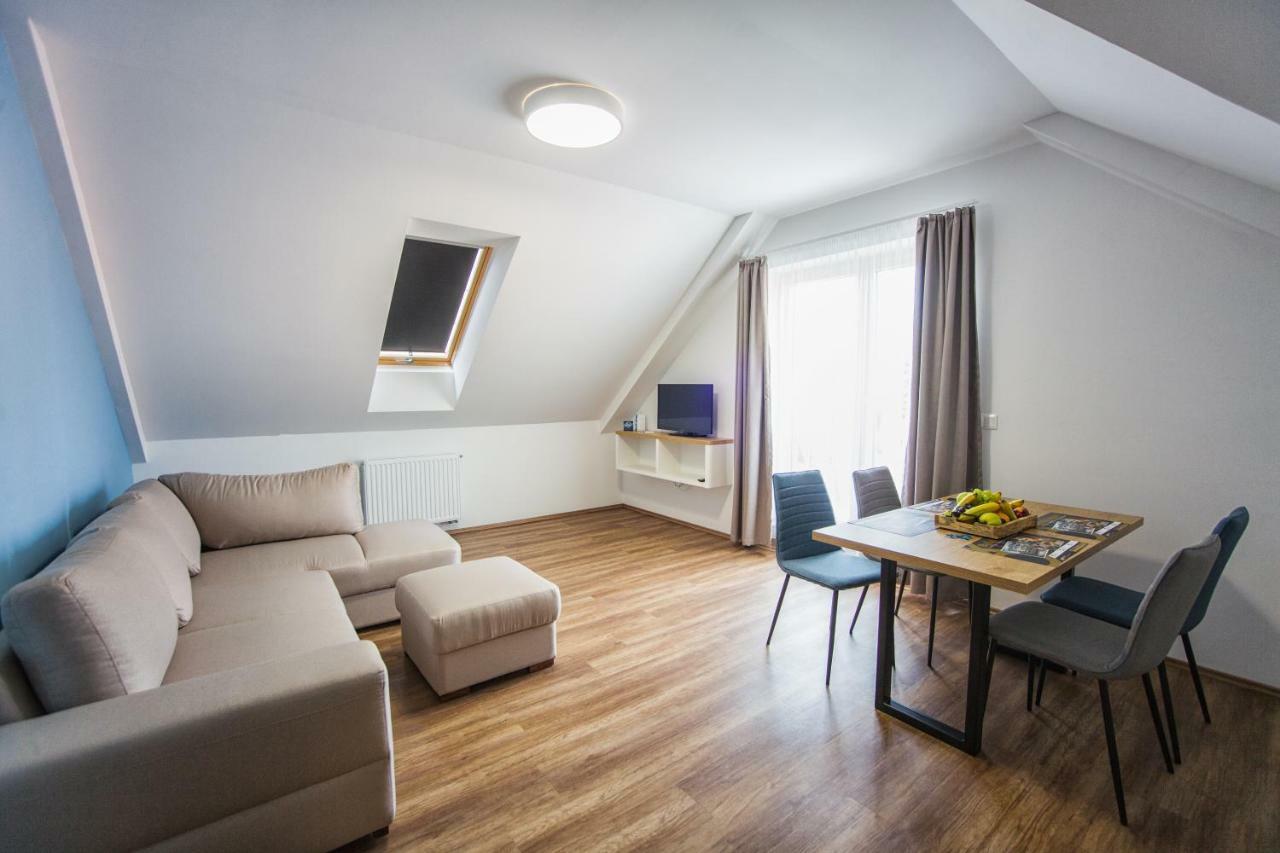Berill Suites Sárvár Eksteriør billede