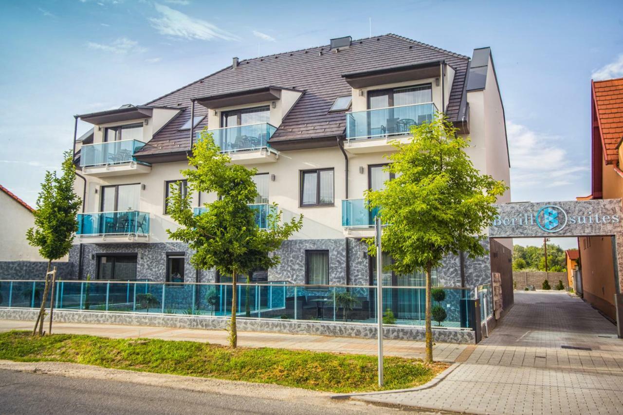 Berill Suites Sárvár Eksteriør billede